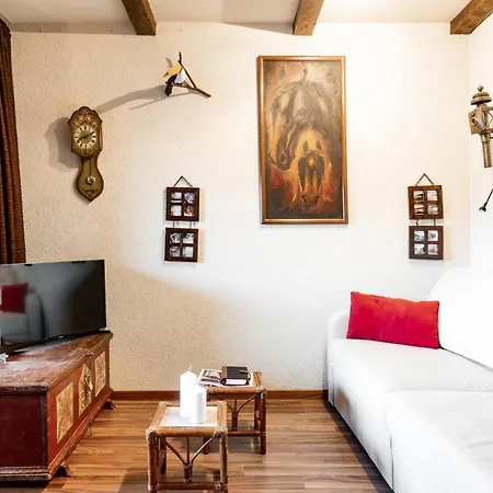 Central Studio With Free Swimming Pool *